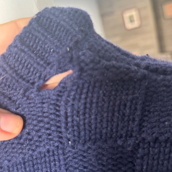 Stand basketweave cropped sweater - Picture 5 of 7